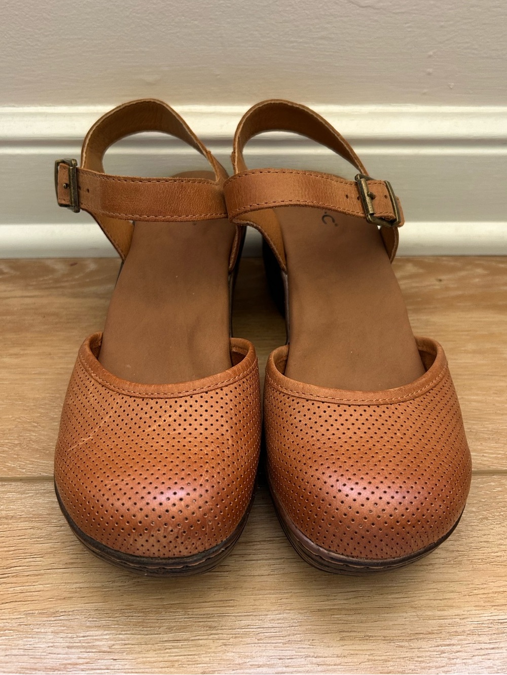 Women’s Tan Perforated Ankle-Strap Comfort Heels
